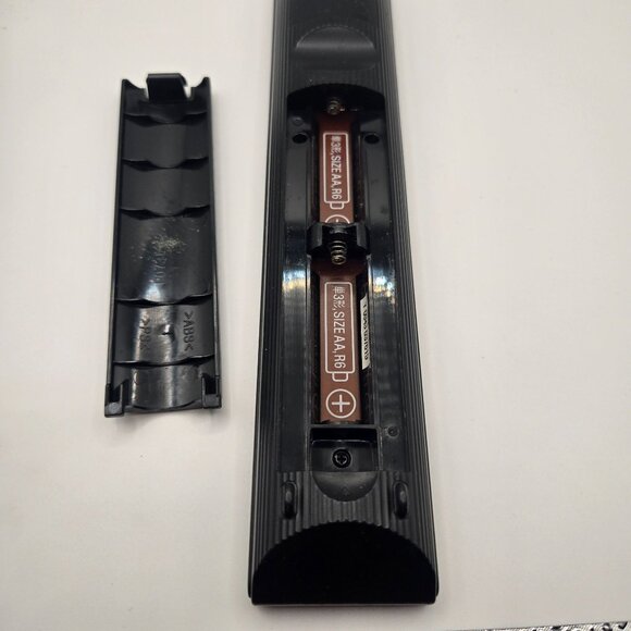 Sony TV Remote Control RM-YD028 Tested Working - Picture 4 of 4